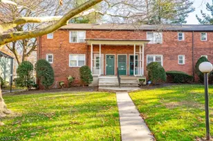 511 Brooklawn Ave, Roselle, NJ 07203 - Photo 1