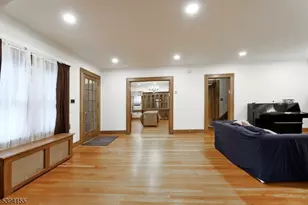 14 Laurel Ave, Clifton, NJ 07012 - Photo 7