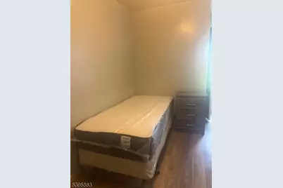 329 Wagaraw Rd #10, Hawthorne, NJ 07506 - Photo 7