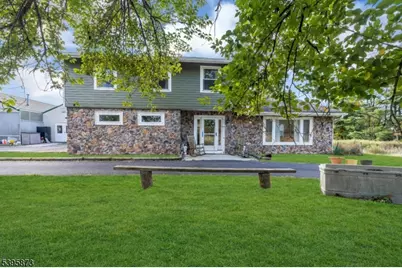 70 Mackenzie Rd, Lebanon Township, NJ 08827 - Photo 15