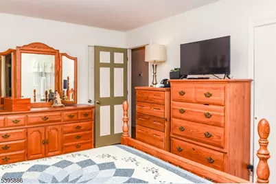 36 Deer Path Dr, Mount Olive, NJ 07836 - Photo 17