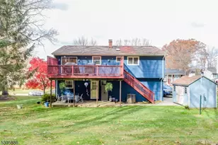 36 Deer Path Dr, Mount Olive, NJ 07836 - Photo 47