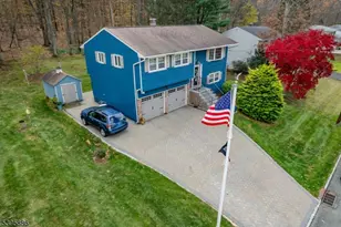 36 Deer Path Dr, Mount Olive, NJ 07836 - Photo 1