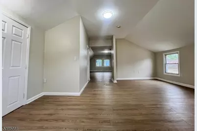 134 N 14th St, East Orange, NJ 07017 - Photo 17