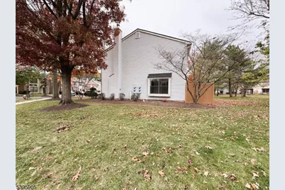 1 Lyon Ln #1, Franklin Township, NJ 08823 - Photo 21