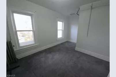 19 Rossmore Pl, Belleville, NJ 07109 - Photo 7