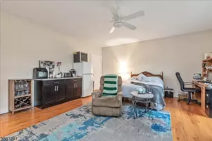 11 Madaline Dr, Edison, NJ 08820 - Photo 27