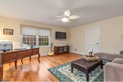 11 Madaline Dr, Edison, NJ 08820 - Photo 31