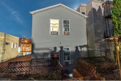 74 Beech St, Paterson, NJ 07501 - Photo 11