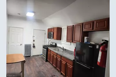 168 Greenwood Ave, East Orange, NJ 07017 - Photo 5