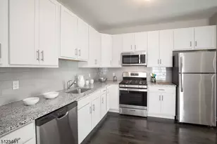 52 Arlene Ct, Parsippany, NJ 07950 - Photo 7