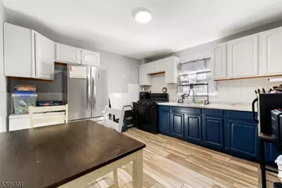 54 Brookdale Ave, Newark, NJ 07106 - Photo 7