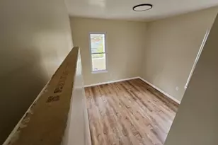 518 E 23rd St, Paterson, NJ 07514 - Photo 3