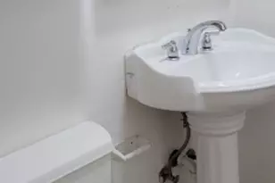 112 East St, Bound Brook, NJ 08805 - Photo 9