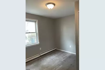 644 Trumbull Street - Floor, Elizabeth, NJ 07206 - Photo 3