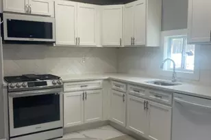 36 Augusta St, Irvington, NJ 07111 - Photo 3