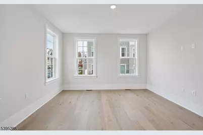 102 Iris Ct, Warren Township, NJ 07059 - Photo 21