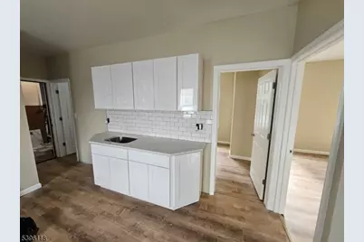 518 E 23rd St #1R, Paterson, NJ 07514 - Photo 3