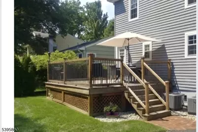 39 Gray St, Montclair, NJ 07042 - Photo 17