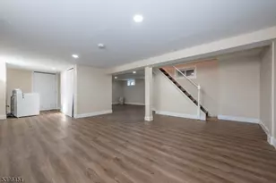 238 Van Ave, Pompton Lakes, NJ 07442 - Photo 29