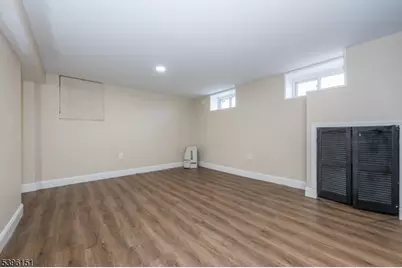 238 Van Ave, Pompton Lakes, NJ 07442 - Photo 11