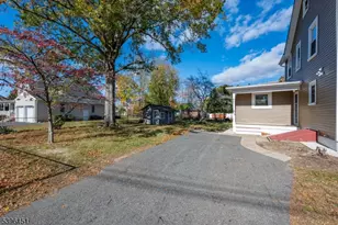 238 Van Ave, Pompton Lakes, NJ 07442 - Photo 9