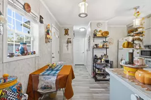 18 3rd St, Woodbridge Township, NJ 07001 - Photo 3