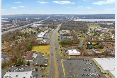 20 Sandra Dr, Parsippany, NJ 07054 - Photo 3