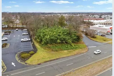 20 Sandra Dr, Parsippany, NJ 07054 - Photo 9