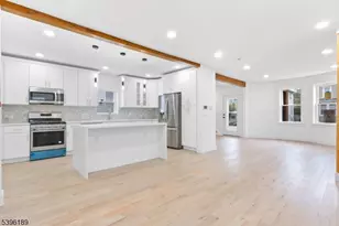 31 Cummings St, Irvington, NJ 07111 - Photo 3