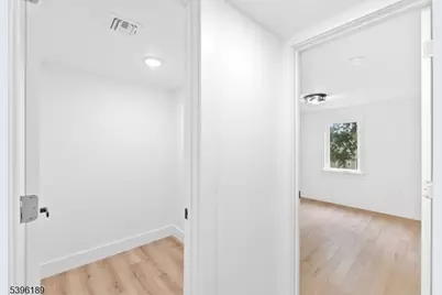 31 Cummings St, Irvington, NJ 07111 - Photo 21