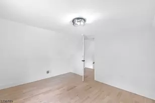 31 Cummings St, Irvington, NJ 07111 - Photo 23