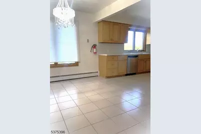 18 Jani Ct, Clifton, NJ 07013 - Photo 13