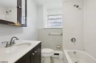 162 Fairview Ave, Jersey City, NJ 07304 - Photo 19