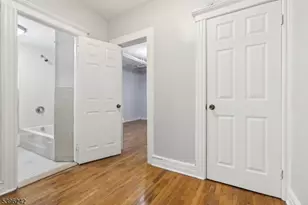 162 Fairview Ave, Jersey City, NJ 07304 - Photo 13