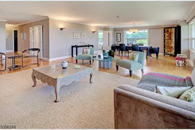 2 Claridge Dr. 3Lw, Verona, NJ 07044 - Photo 7