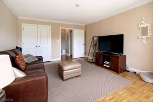 2 Claridge Dr 3Lw, Verona, NJ 07044 - Photo 11