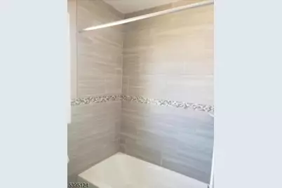 407 Livingston St, Elizabeth, NJ 07206 - Photo 7