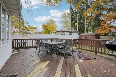 145 Vivian Ave, Emerson, NJ 07630 - Photo 27