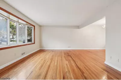 145 Vivian Ave, Emerson, NJ 07630 - Photo 9