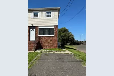 37 Irving St, Carteret, NJ 07008 - Photo 1