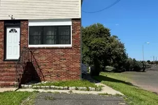 37 Irving St, Carteret, NJ 07008 - Photo 1