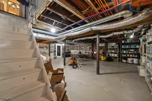 18 Stockton Pl, Nutley, NJ 07110 - Photo 37