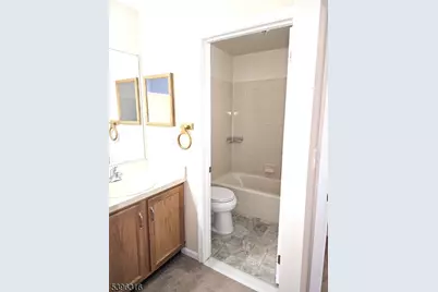 64 Encampment Drive, Bedminster Township, NJ 07921 - Photo 17