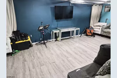 95 Farragut Rd, North Plainfield, NJ 07062 - Photo 11