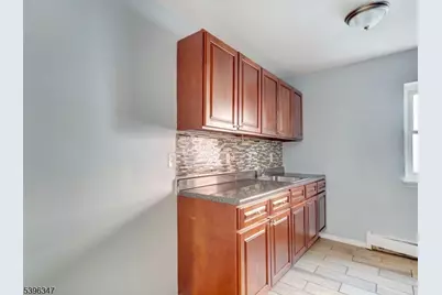 372 Valley St #5F, South Orange, NJ 07079 - Photo 7