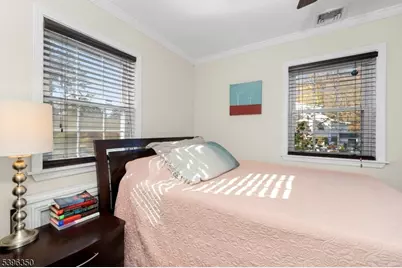 21 Sunrise Ave, Bloomingdale, NJ 07403 - Photo 27