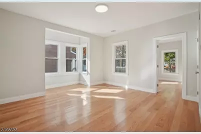 19 Ashwood Ave #1, Summit, NJ 07901 - Photo 11