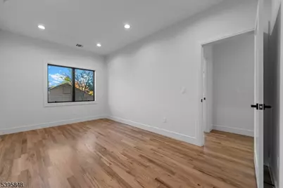 4 Roosevelt Ave, Totowa, NJ 07512 - Photo 25