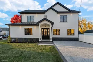 4 Roosevelt Ave, Totowa, NJ 07512 - Photo 1